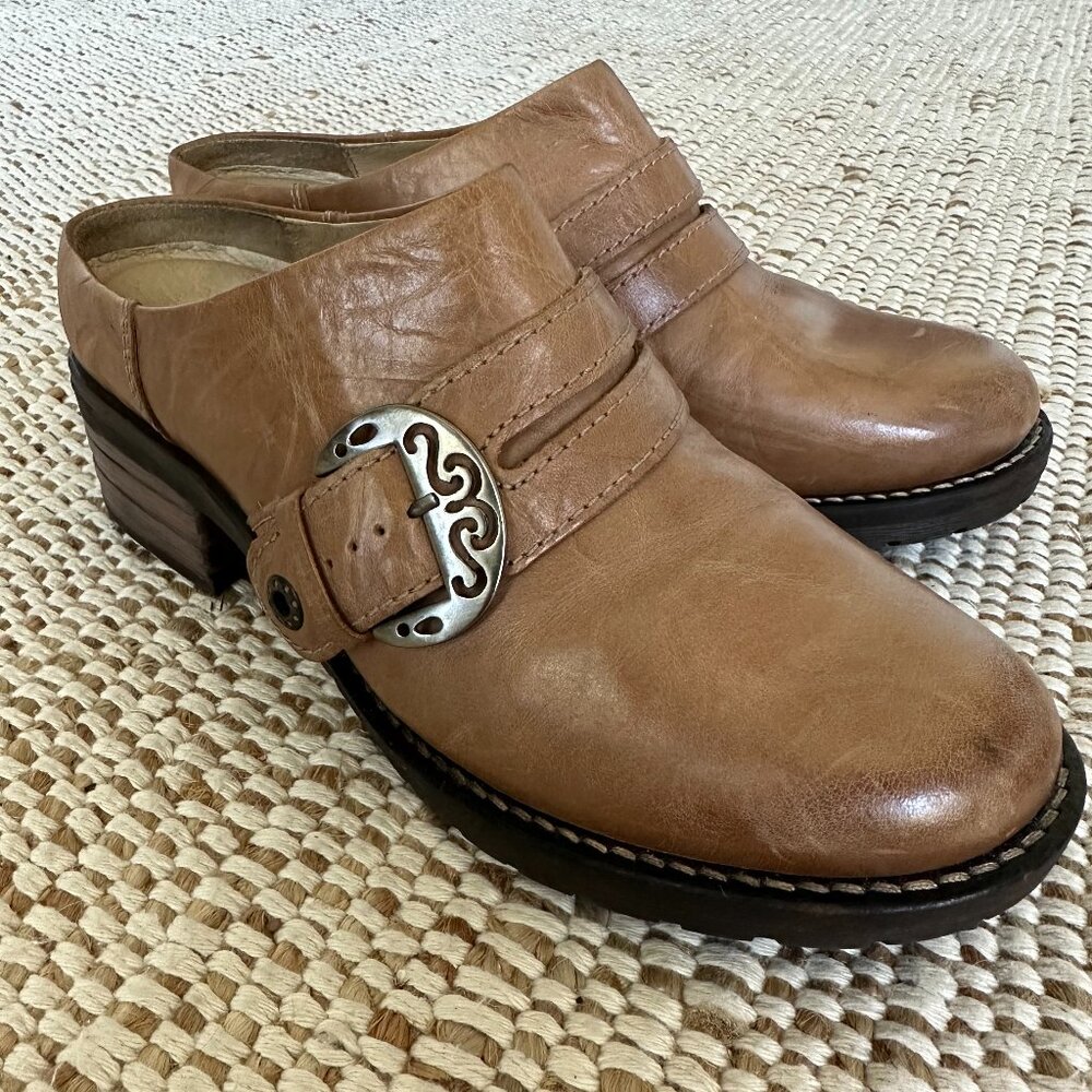 DROMEDARIS KARINA Scrunched Leather CLOG SZ 38 EU 7.5-8 US